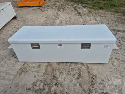 RAWSON KOENIG SINGLE LID TRUCK TOOL BOX Tool Chest