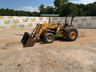Ford 445C Tractor
