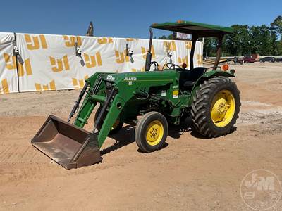 John Deere 1050 Tractor