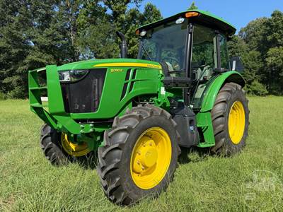 John Deere 5090E Tractor
