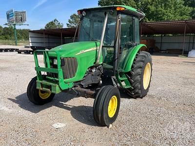 John Deere 5225 Tractor