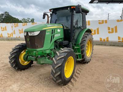 John Deere 6115D Tractor