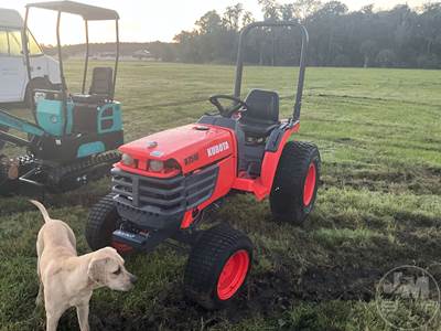 Kubota B7510 Tractor