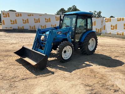 LS XU6168 Tractor