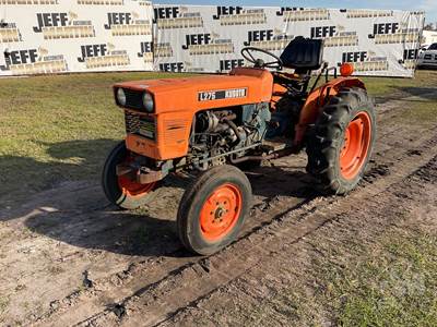 L275 Tractor