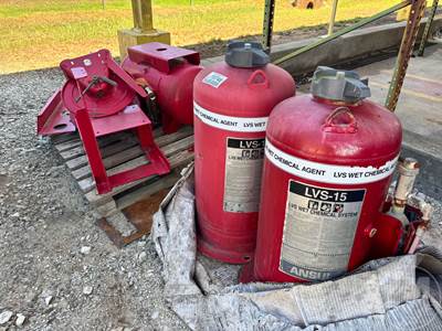 Ansul FIRE EXTINGUISHERS Traffic Control / Arrow / Message Board