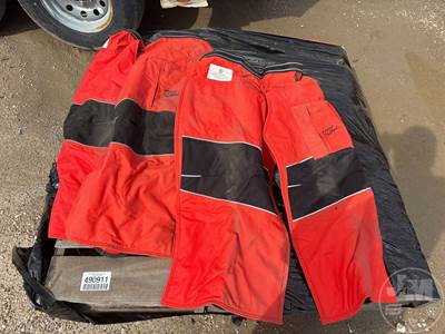 Stihl CHAINSAW PROTECTIVE Traffic Control / Arrow / Message Board