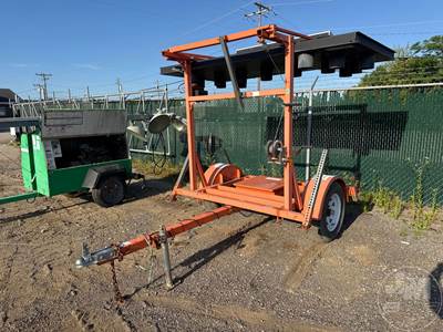 WANCO WTS Traffic Control / Arrow / Message Board