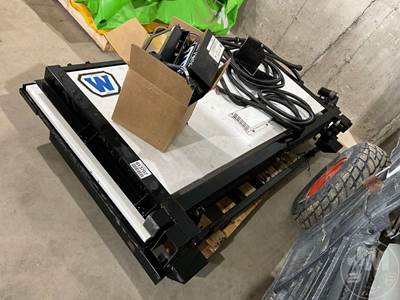 WANCO WVMBM-2LP Traffic Control / Arrow / Message Board