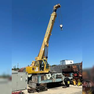 Bucyrus-Erie Truck-Mounted Boom / Crane
