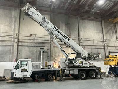 Grove Truck-Mounted Boom / Crane