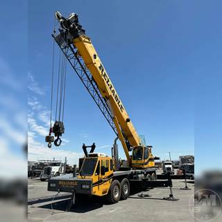 Link-Belt Truck-Mounted Boom / Crane