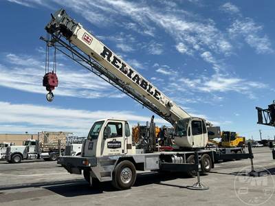 Terex Truck-Mounted Boom / Crane