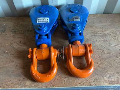 Snatch Block, QTY (2) Snatch Block With Swivel Hook 15 Ton