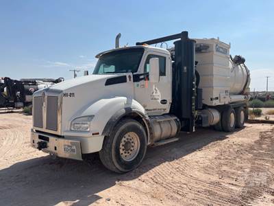 Kenworth T880 Vacuum Truck
