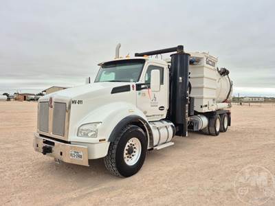 Kenworth T880 Vacuum Truck
