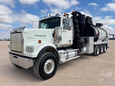 Western Star 490 VACTOR HXX Vacuum Truck