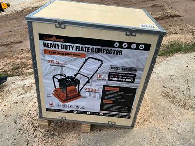 LANDHONOR LHR-PC90 Walk / Tow Behind Compactor