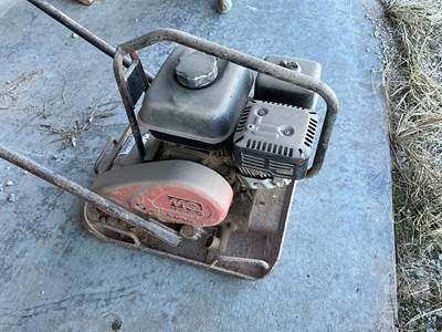 Multiquip Walk / Tow Behind Compactor