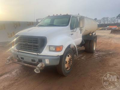 Ford F-650 Water Truck