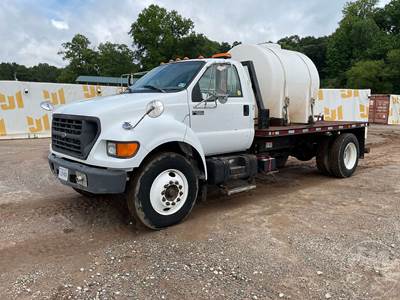 Ford F-650 Water Truck