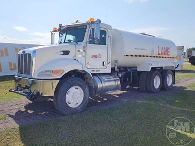 Peterbilt 348 Water Truck