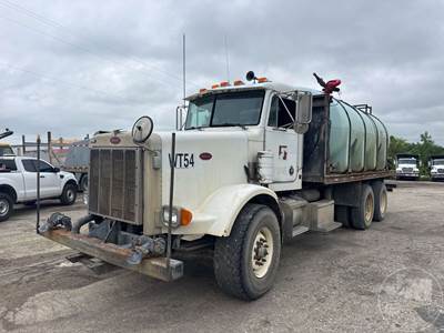 Peterbilt 357 Water Truck
