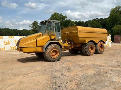 Case 330B Water Wagon