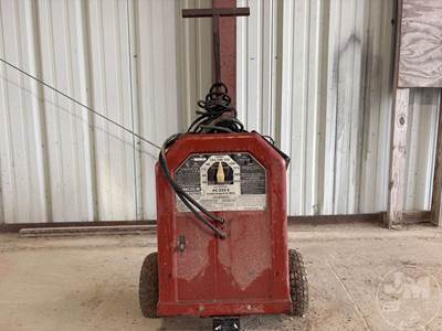 Lincoln AC-225-S Welding Machine