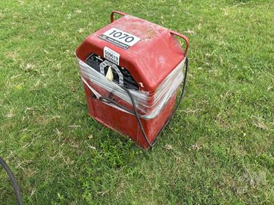 Lincoln AC-225-S Welding Machine