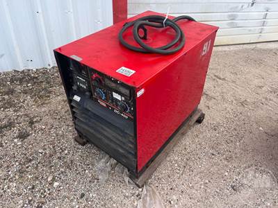 Lincoln DC400 Welding Machine