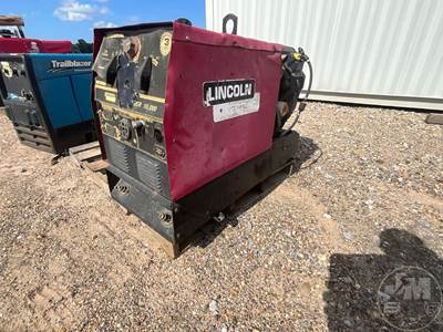 Lincoln RANGER Welding Machine