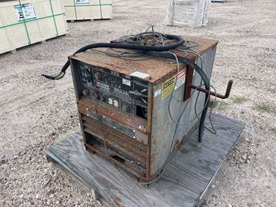 Lincoln TIG 300/300 Welding Machine
