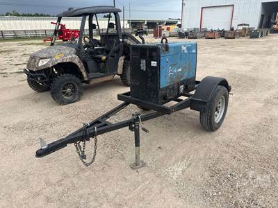 Miller BOBCAT 225 Welding Machine