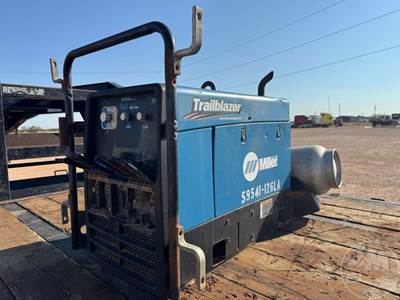 Miller TRAILBLAZER 275 Welding Machine