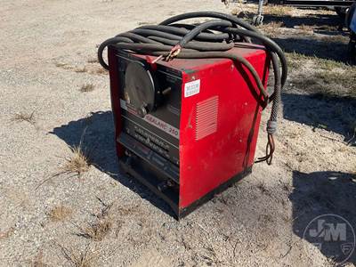 Lincoln 250 Amp Portable Welder, Electric