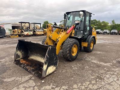 Caterpillar 906 Wheel Loader