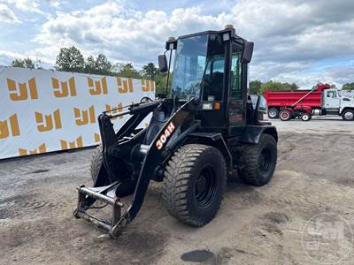 John Deere 304H Large Wheel Loader