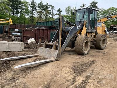 John Deere 624J Wheel Loader