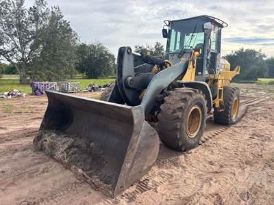 John Deere 624J Wheel Loader