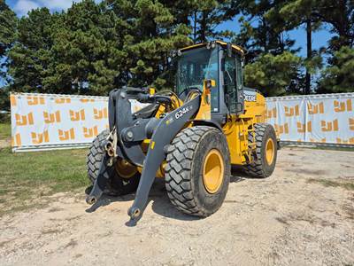 John Deere 624K Wheel Loader