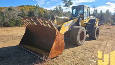 Komatsu WA470-7 Large Wheel Loader