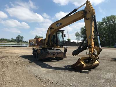 Caterpillar M322D Wheeled Excavator