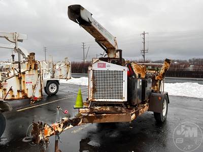 Altec DC1317 Towable Wood Chipper