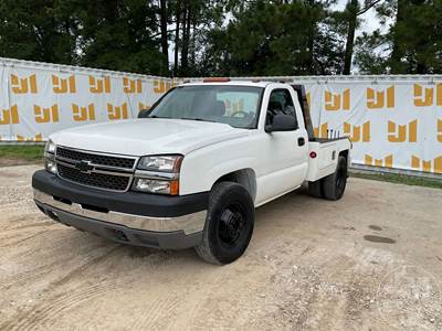 Chevrolet Silverado 3500 Wrecker Tow Truck