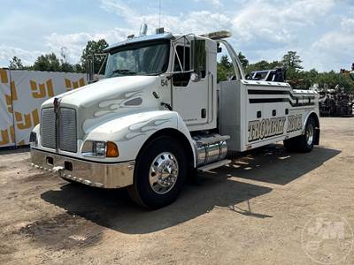 Kenworth T300 Wrecker Tow Truck