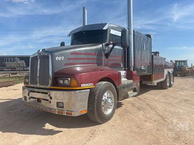 Kenworth T600 SLEEPER CAB Wrecker Tow Truck