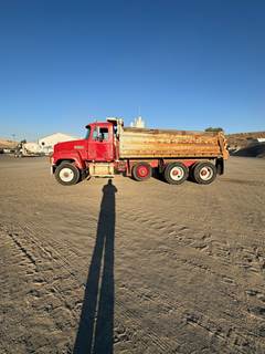 1993 Mack CH613 Dump Truck