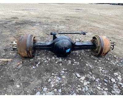 Peterbilt - Low Air Leaf - Rear Axle Housing. Eaton Differential. Drum Brakes.