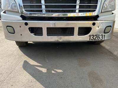 Freightliner Cascadia Front Bumper